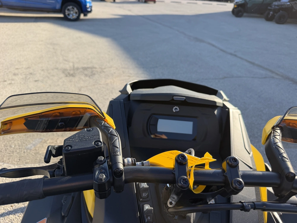2027 Ski-doo Mxz Neo+ 600 Efi 55 Rs 1.25" Es