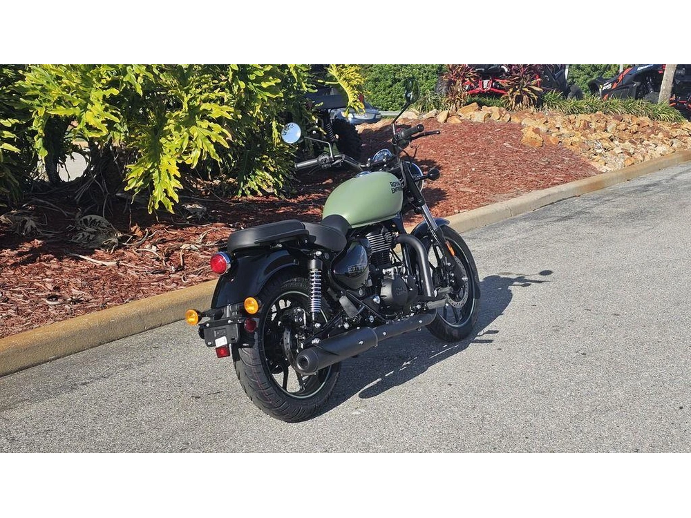 2024 Royal Enfield Meteor 350 Fireball Matte Green