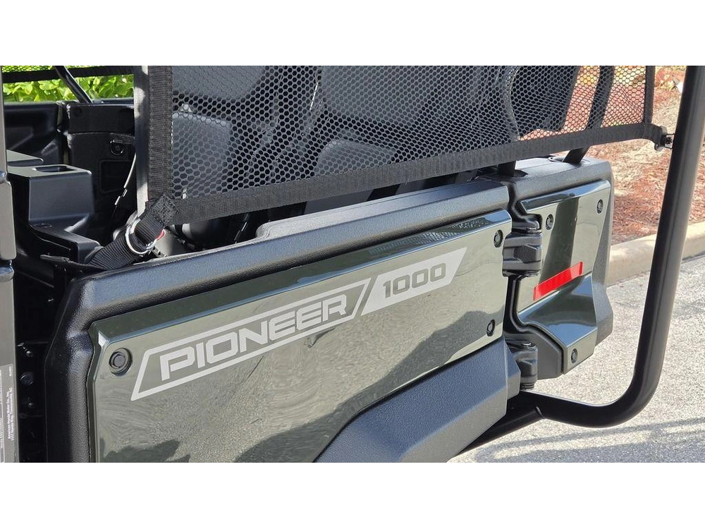 2026 Honda Pioneer 1000-5 Deluxe