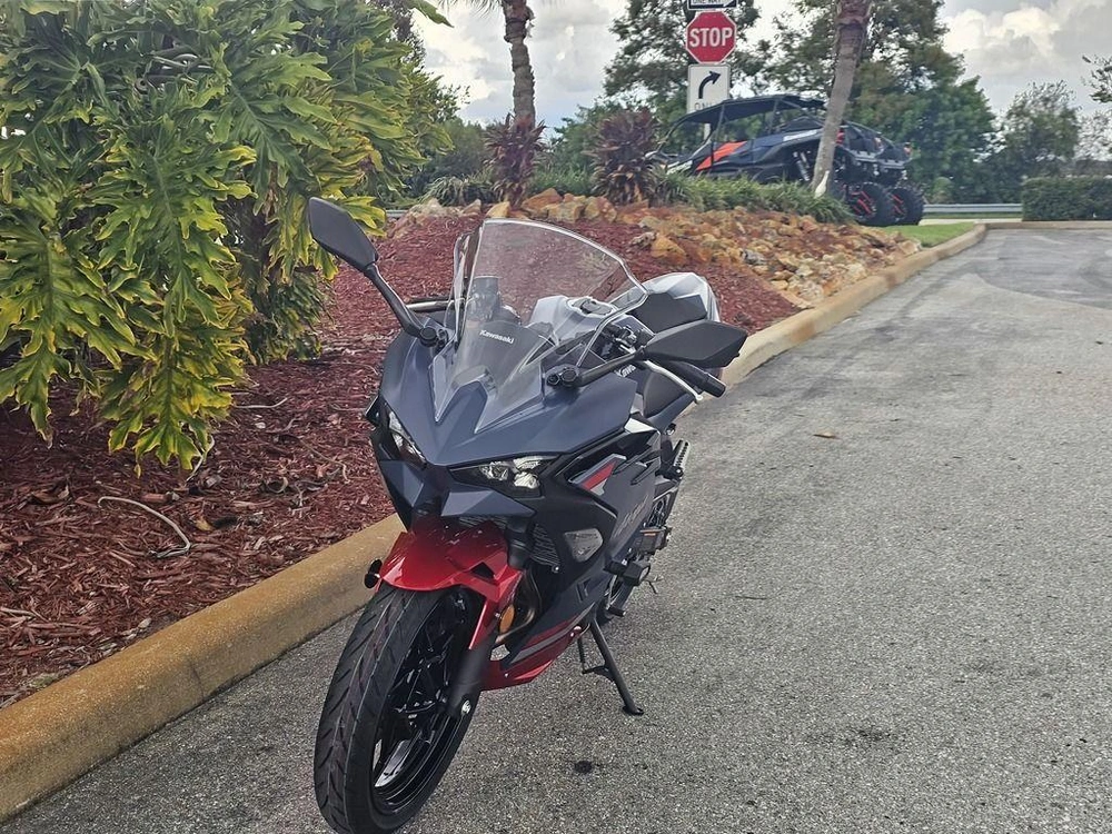 2026 Kawasaki Ninja® 500 Se Abs
