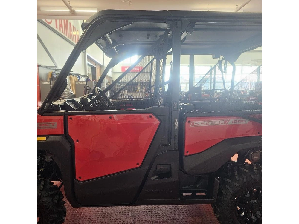 2026 Honda Pioneer 1000 5p Deluxe