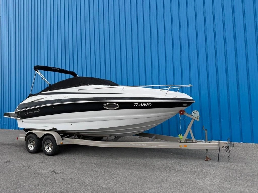 2012 Crownline 236 Sc