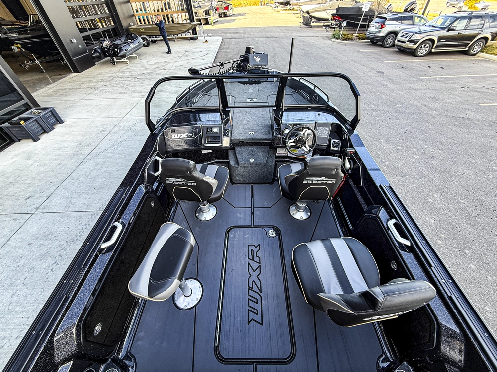 2027 Skeeter Products Wxr2060