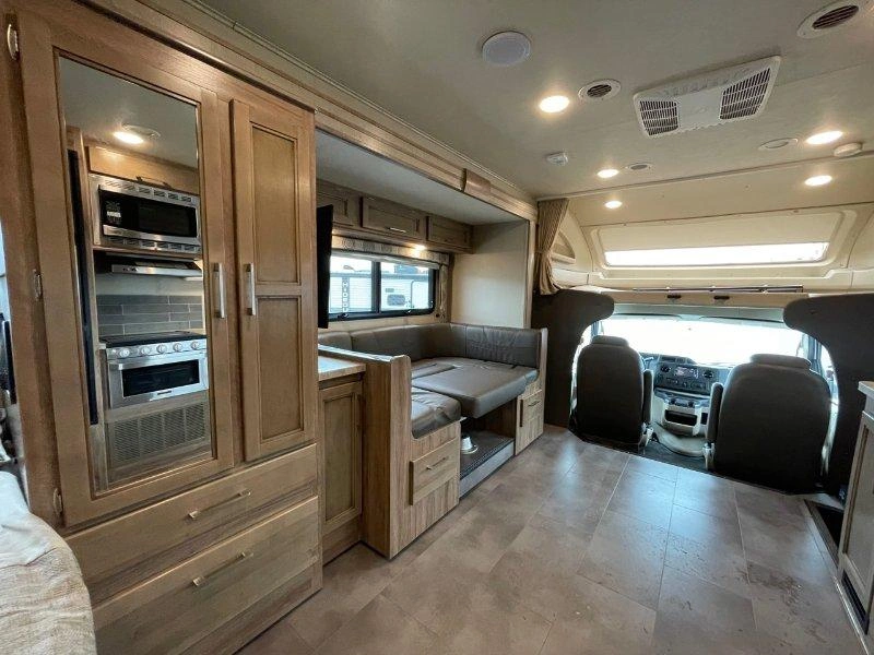 Entegra Odyssey 24b 2019