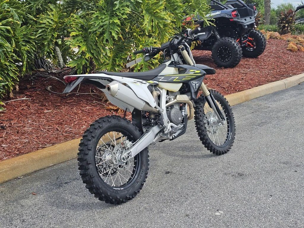 2026 Triumph Tf 250-e Jet Black/pure White