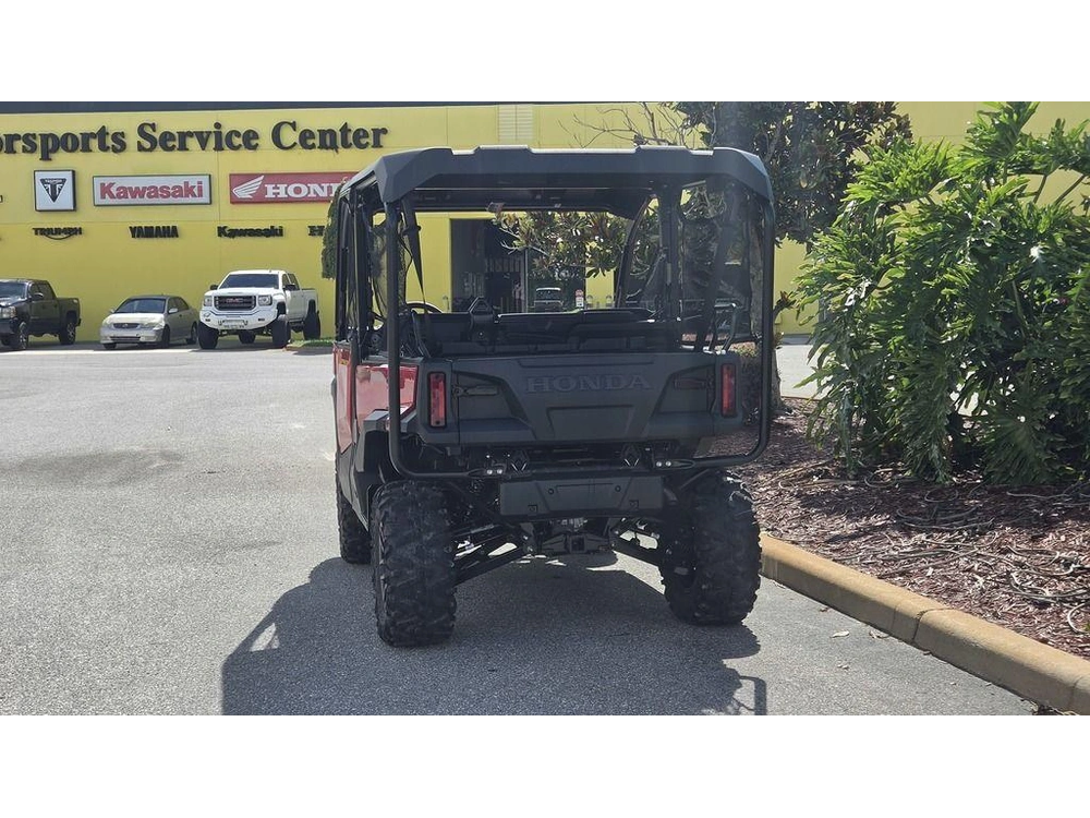 2026 Honda Pioneer 1000-5 Deluxe