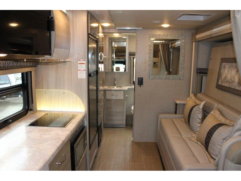 Thor Motor Coach Tiburon 24fb 2022