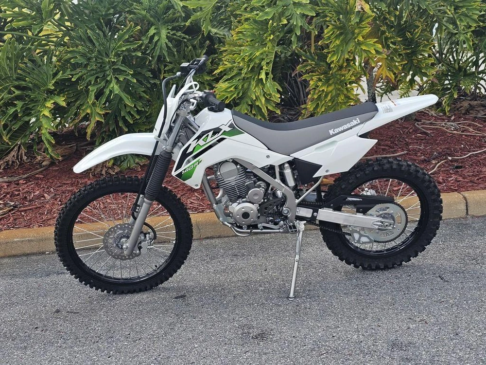 2027 Kawasaki Klx®140r F