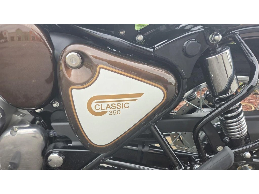 2027 Royal Enfield Classic 350 Medallion Bronze