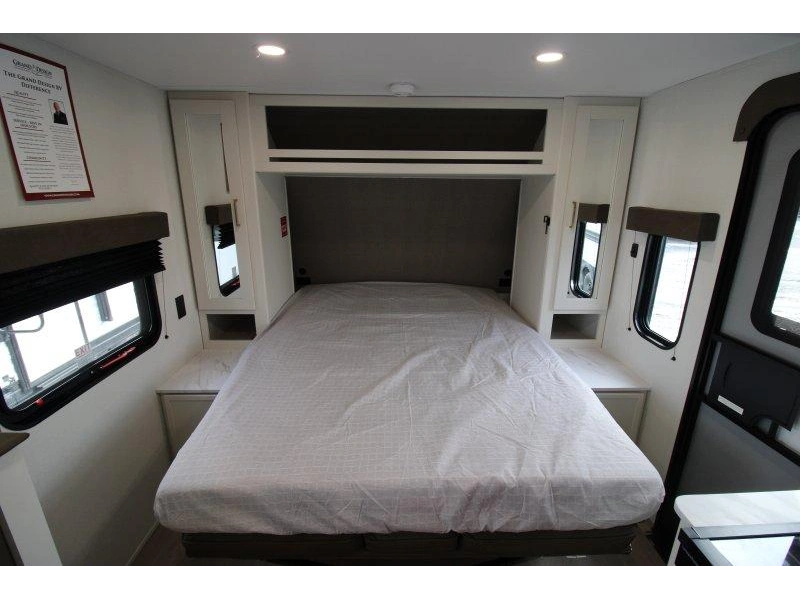 Grand Design Transcend 161bh 2026