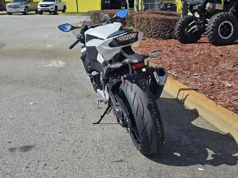 2027 Honda Cbr1000rr
