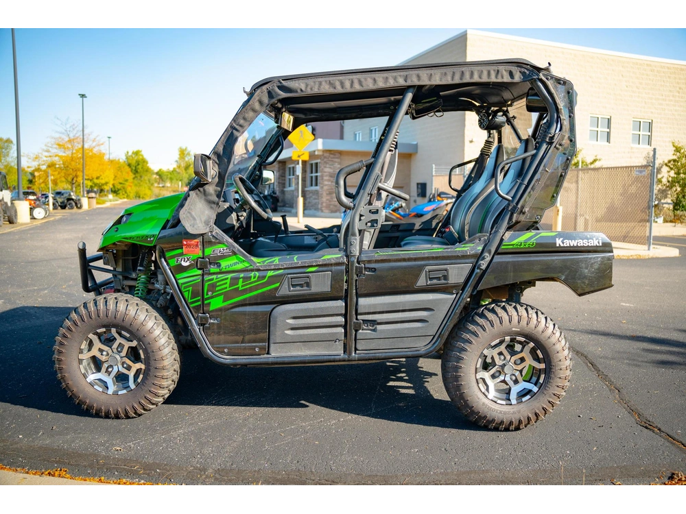 2020 Kawasaki Teryx4 Le