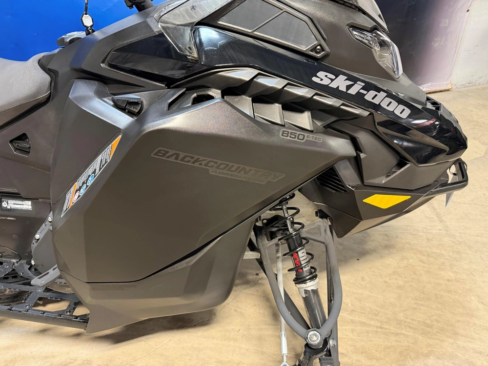 Ski-doo Backcountry Adrenaline 850 E-tec 2026