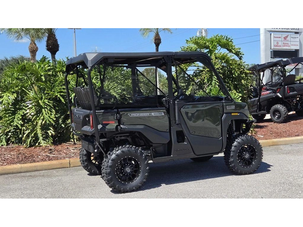 2026 Honda Pioneer 1000-5 Deluxe