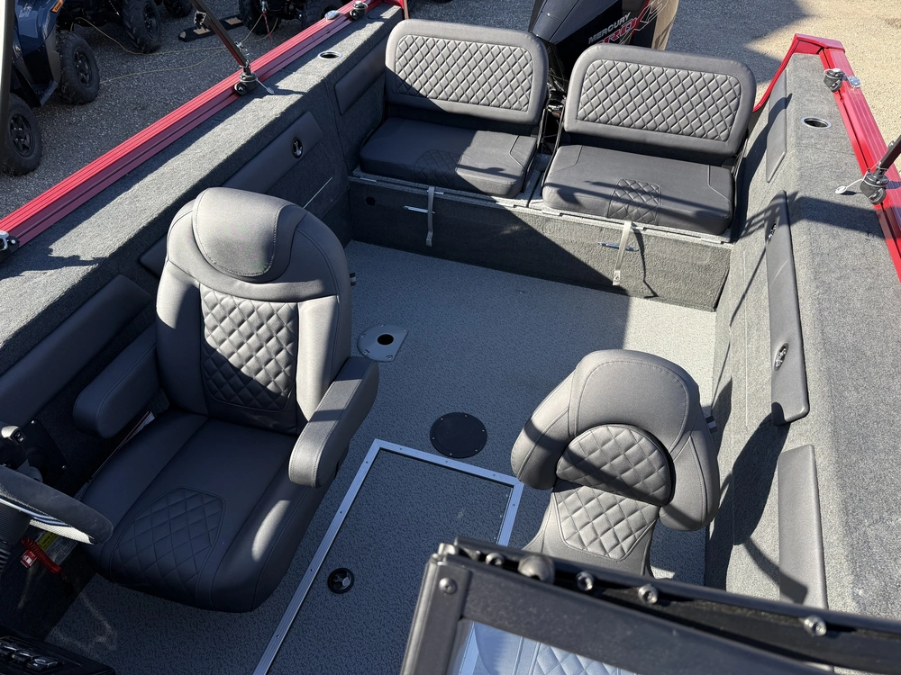2027 Legend Boats 20 Xt Sport Package alt