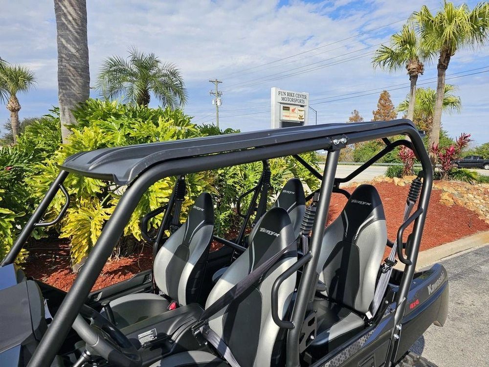2025 Kawasaki Teryx4™ S Le