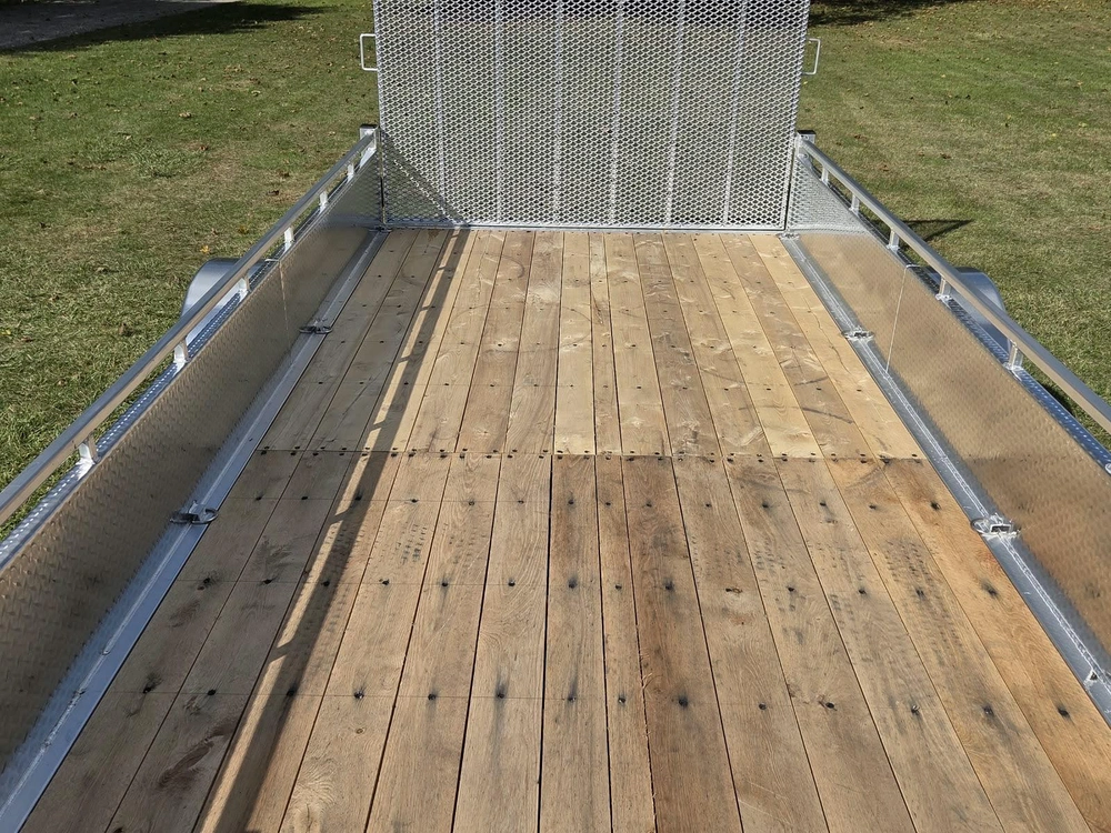 2027 Enbeck Aluminum Utility 7' X 14' Sa
