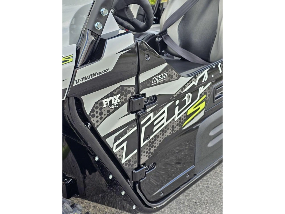 2025 Kawasaki Teryx4™ S Le