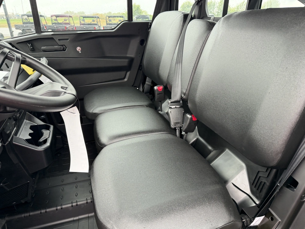 2027 Can-am Defender Max Dps Cab Hd10