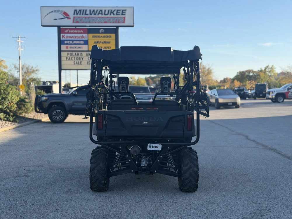 2024 Honda Pioneer 700-4 Deluxe
