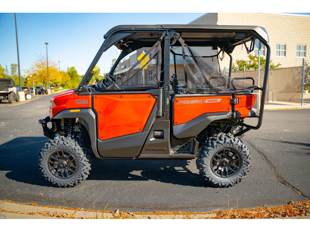 2026 Honda Pioneer 1000-5 Deluxe