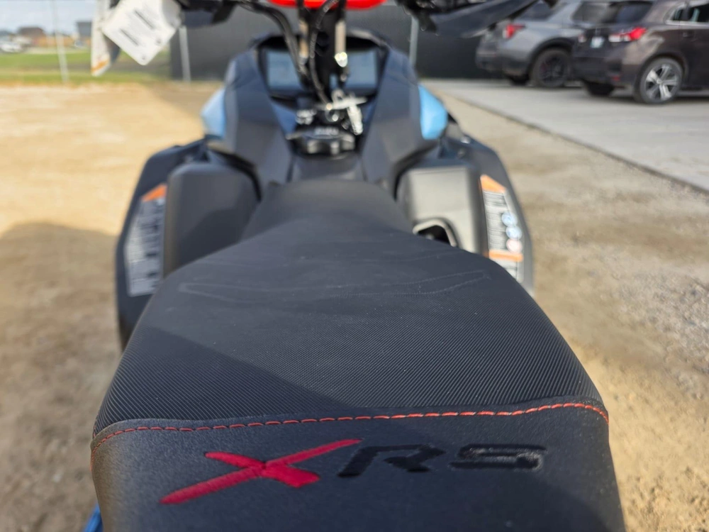 2026 Ski-doo Backcountry X-rs 146 (43") 850 E-tec Turbo R Storm 150 1.5" Shot W/ 10.25" Touchscreen