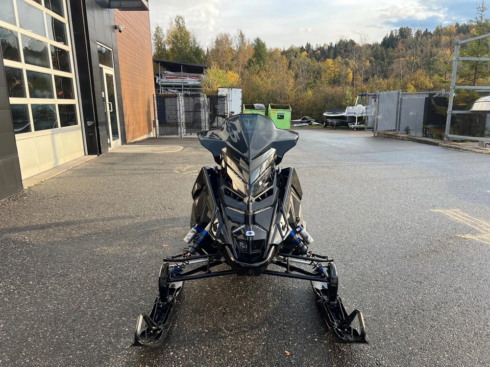 Polaris 9r Indy Vr1 137 2027 alt