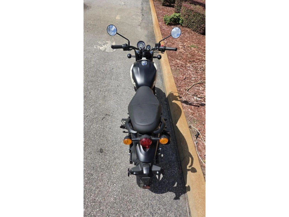 2027 Royal Enfield Hunter 350 Tokyo Black
