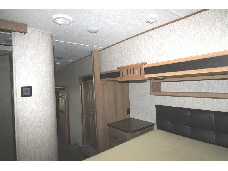 2015 Crossroads Cruiser 333rl