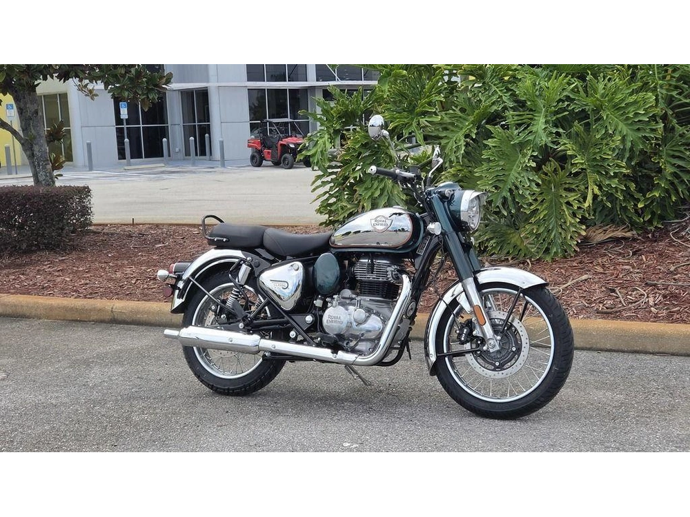 2027 Royal Enfield Classic 350 Emerald Green