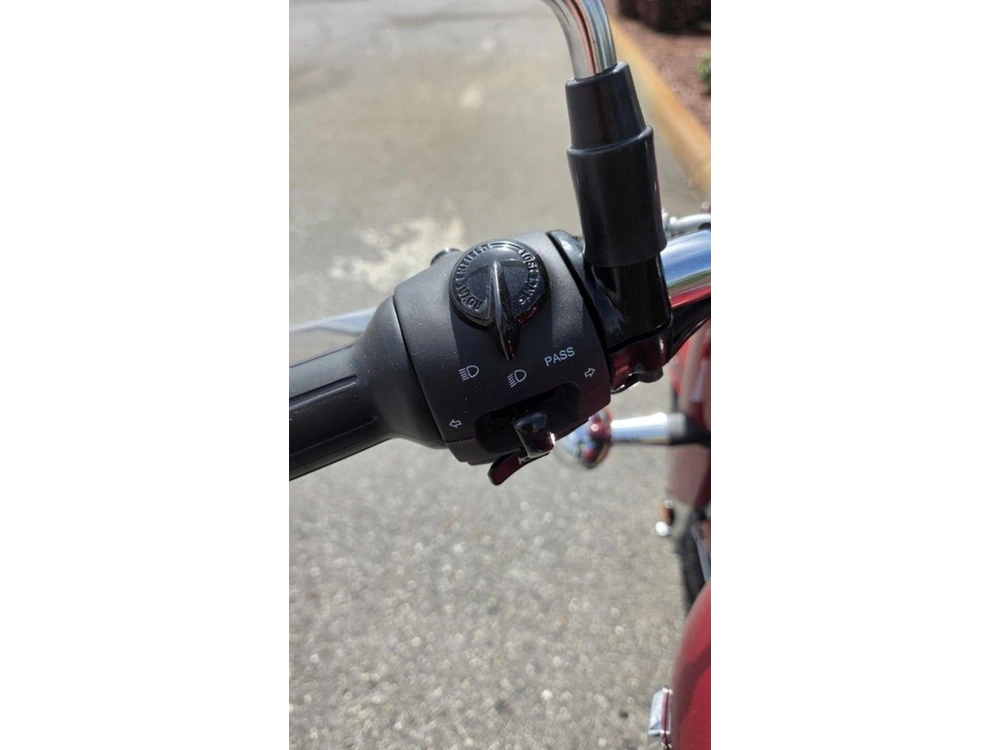 2027 Royal Enfield Classic 350 Madras Red
