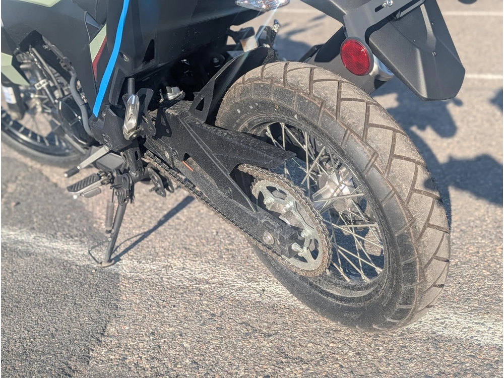 2025 Kawasaki Versey 300