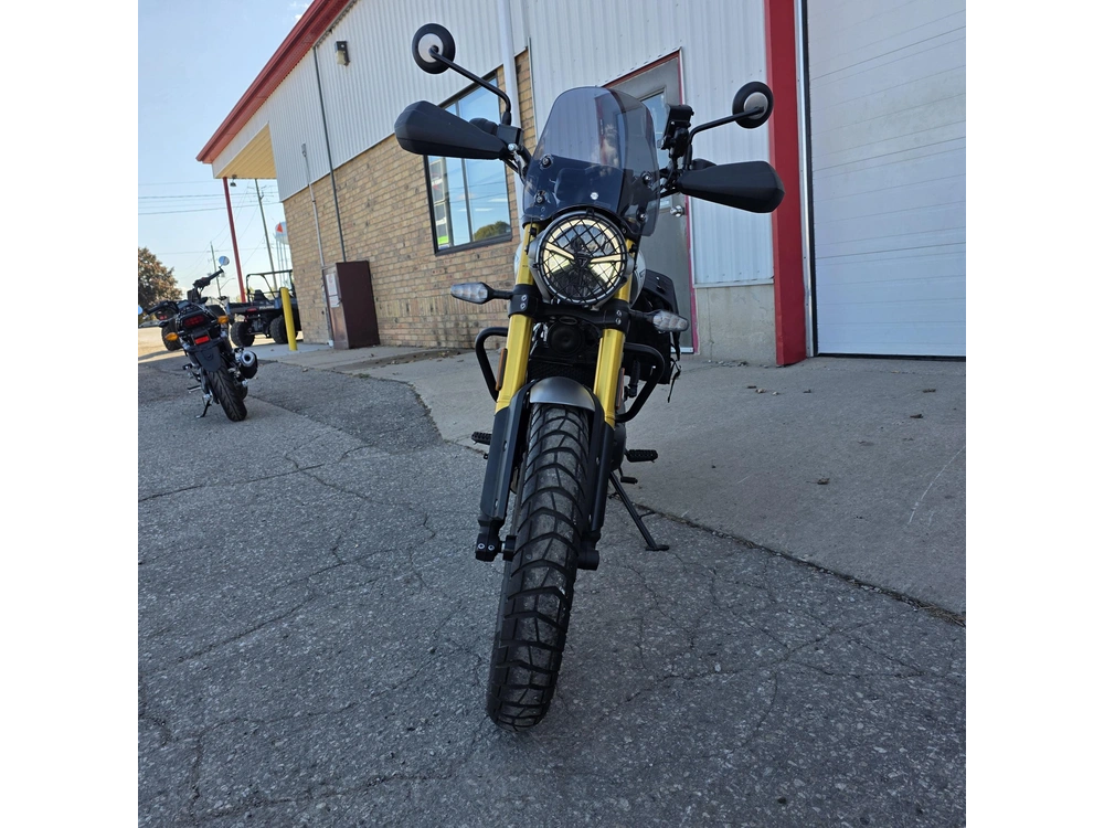 2024 Triumph Scrambler 400x