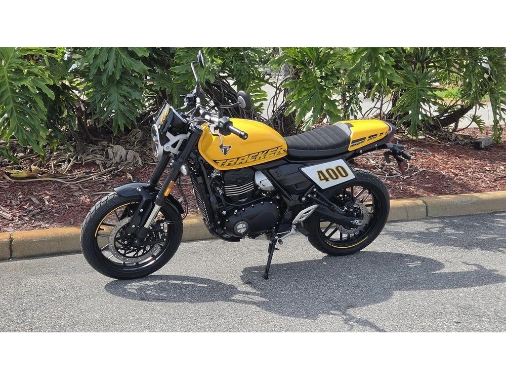 2026 Triumph Tracker 400 Racing Yellow