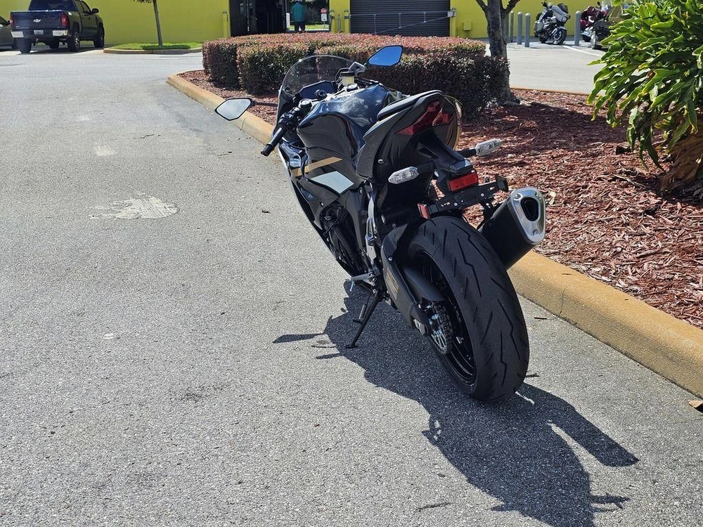 2026 Kawasaki Ninja® Zx™-6r Abs