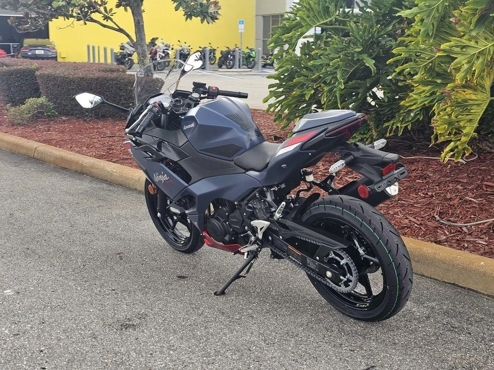 2026 Kawasaki Ninja® 500 Se Abs