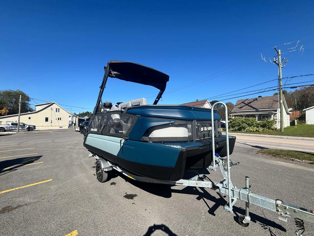 Sea-doo Switch Cruise Limited 18 300hp 2026 alt