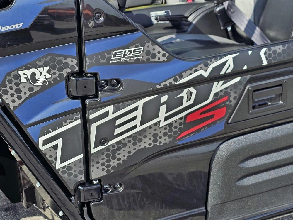 2025 Kawasaki Teryx4™ S Le