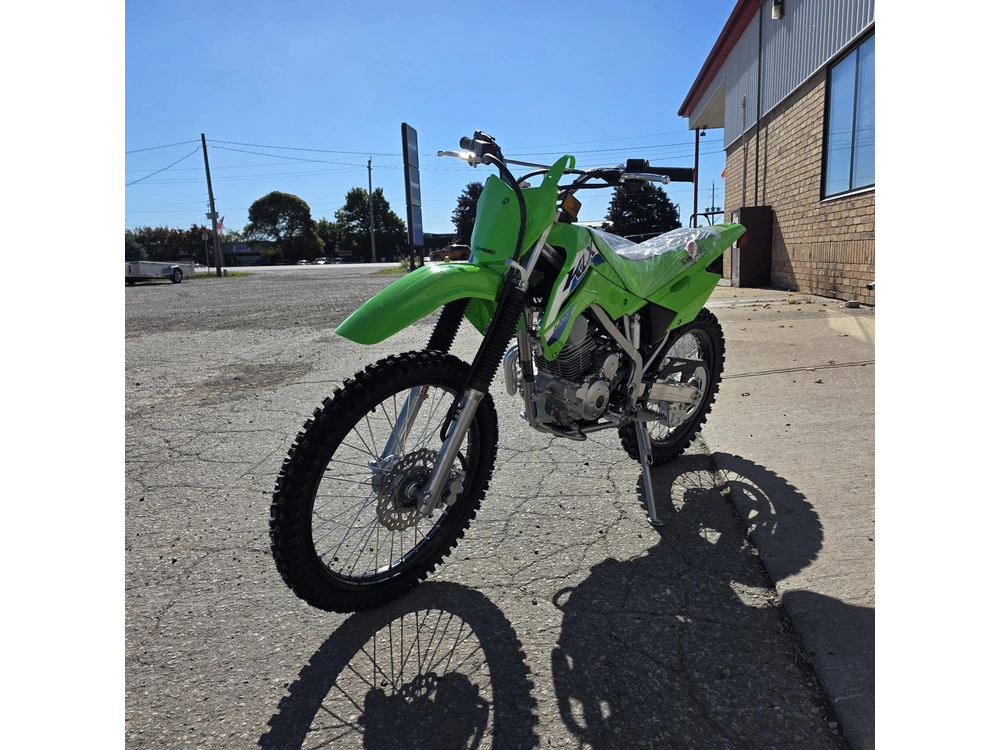 2027 Kawasaki Klx140r F alt