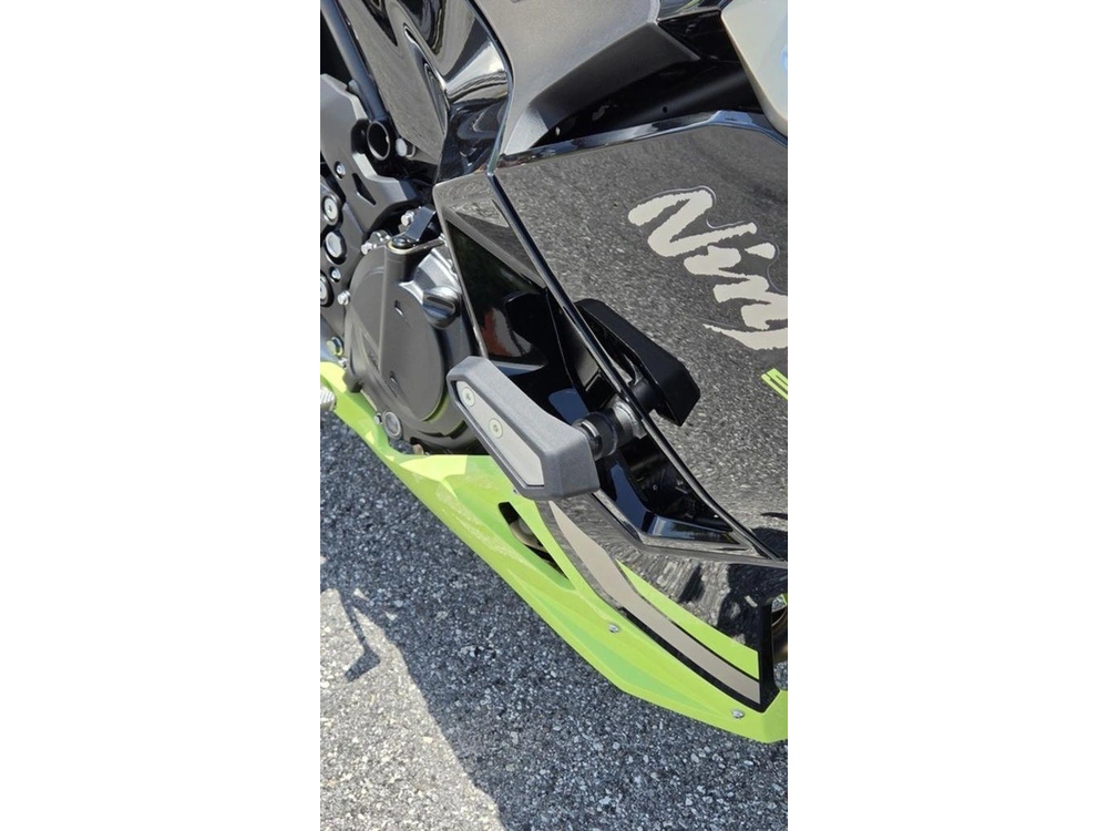 2026 Kawasaki Ninja® 500 Se Abs