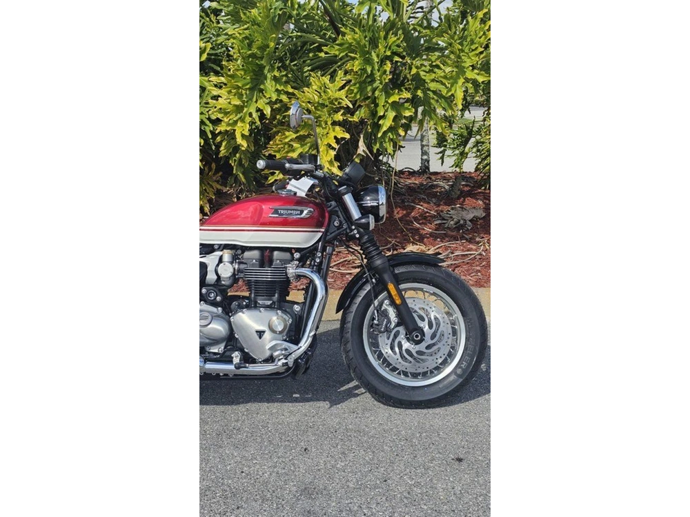 2026 Triumph Bonneville Speedmaster Carnival Red
