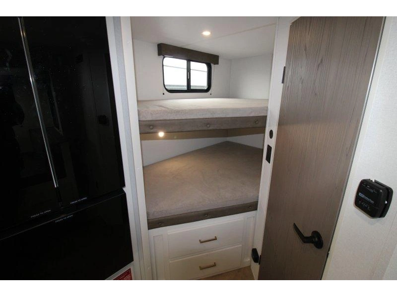 Grand Design Transcend 161bh 2026