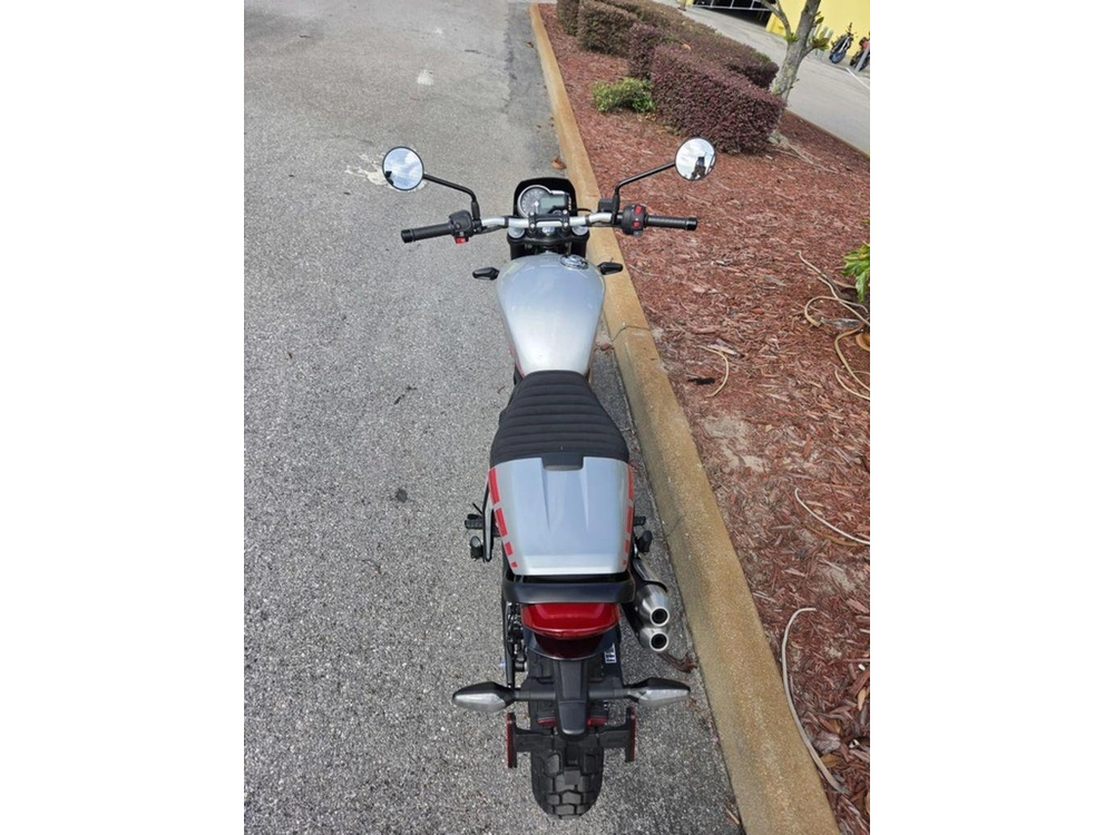 2026 Triumph Tracker 400 Aluminum Silver