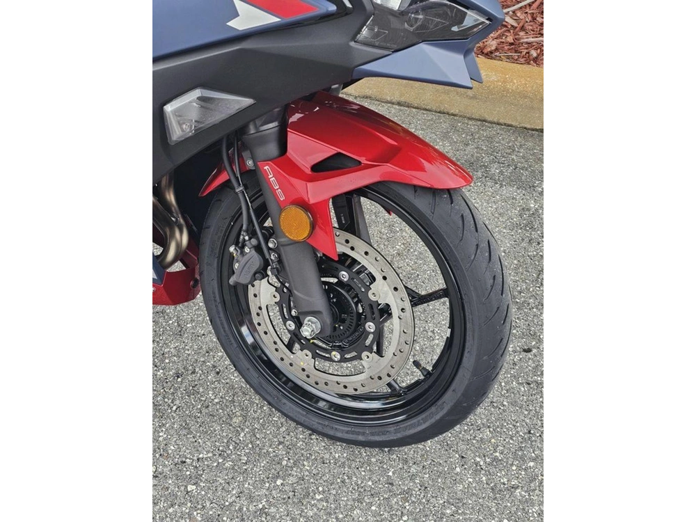 2026 Kawasaki Ninja® 500 Se Abs