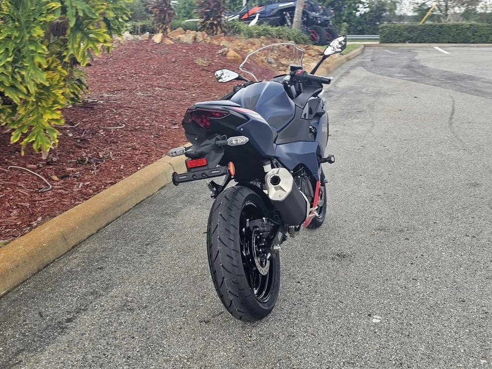 2026 Kawasaki Ninja® 500 Se Abs