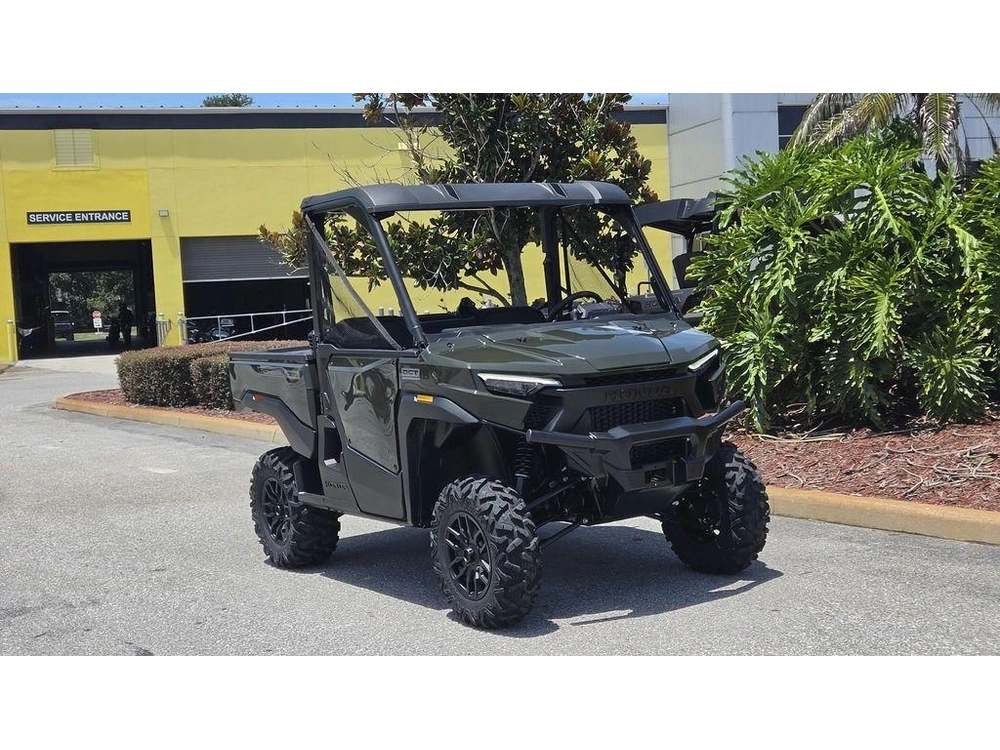 2026 Honda Pioneer 1000 Deluxe