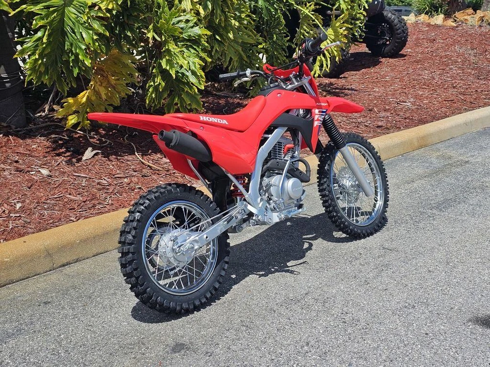 2026 Honda Crf125f