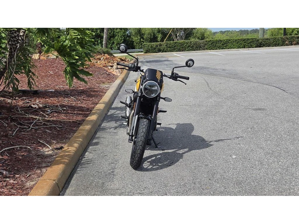 2026 Triumph Tracker 400 Racing Yellow