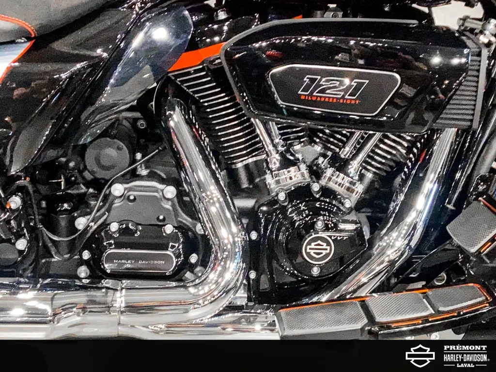 2024 Harley-Davidson CVO Street Glide FLHXSEFLHXSE