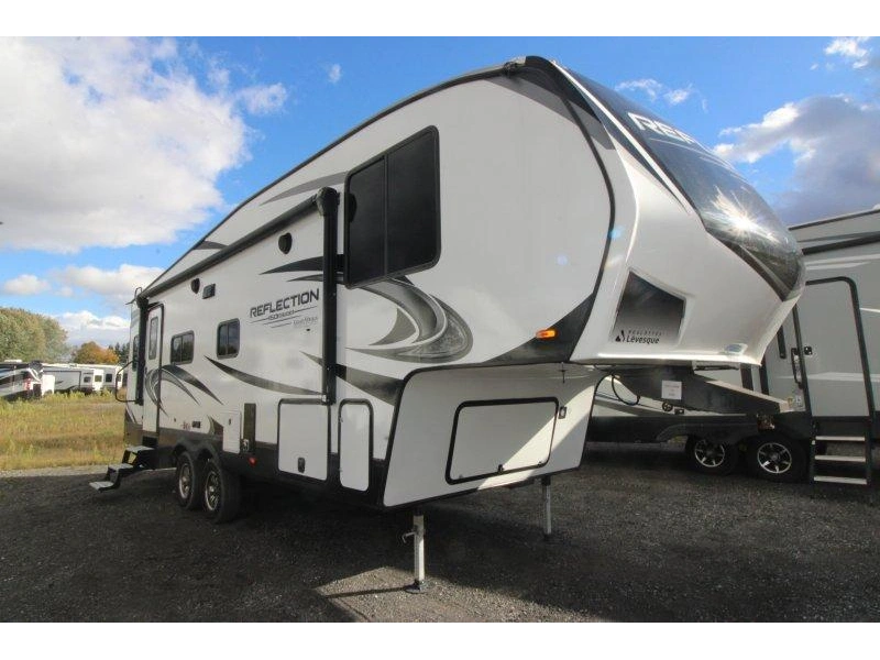 2022 Grand Design Reflection 260rd.150s